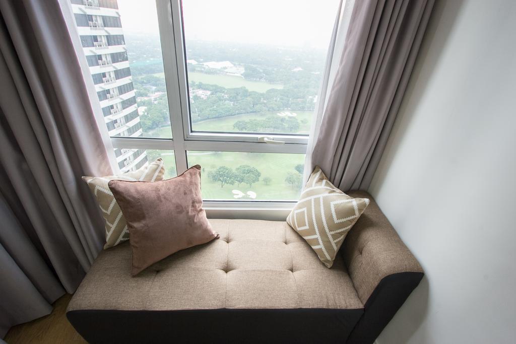 Oasis Regency @ Fort Victoria Bgc Taguig Exterior photo